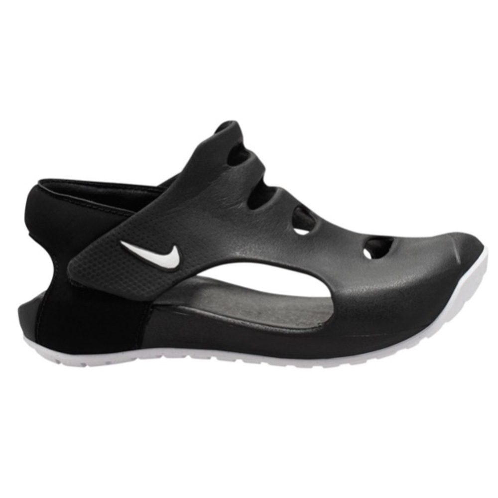 - $32  NWT Nike Kids' Pre-School Sunray Protect 3 Closed Toe Sandal Boys Girls …